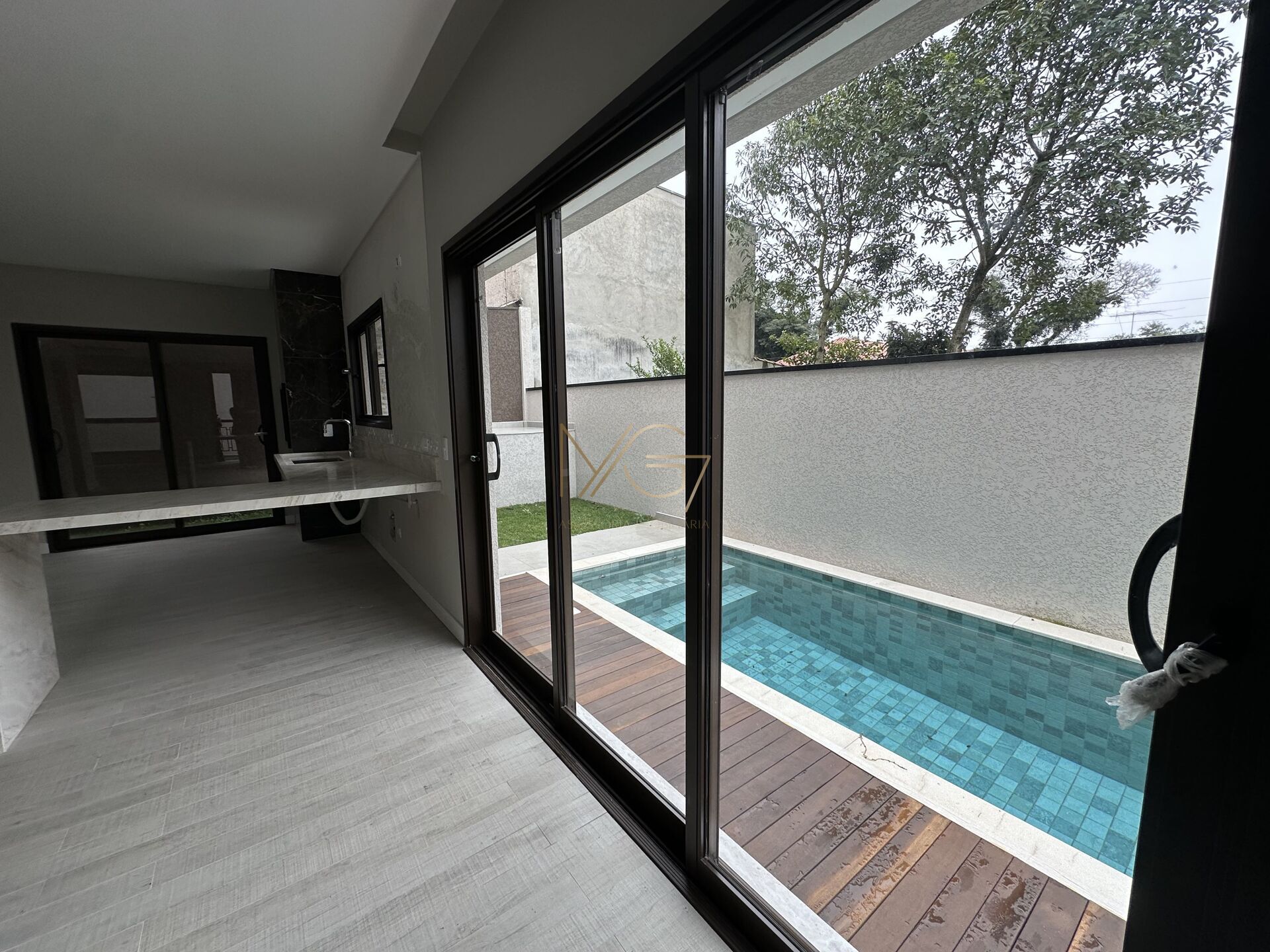 Sobrado à venda com 3 quartos, 302m² - Foto 7