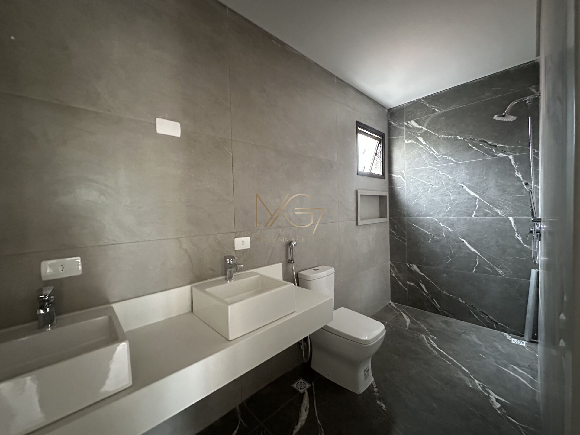 Sobrado à venda com 3 quartos, 302m² - Foto 13