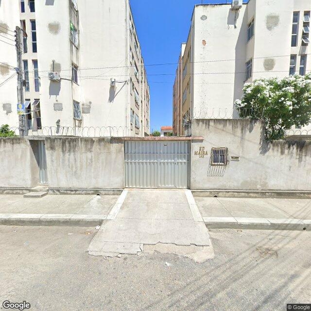 Imagem estática do "Street View" da localização