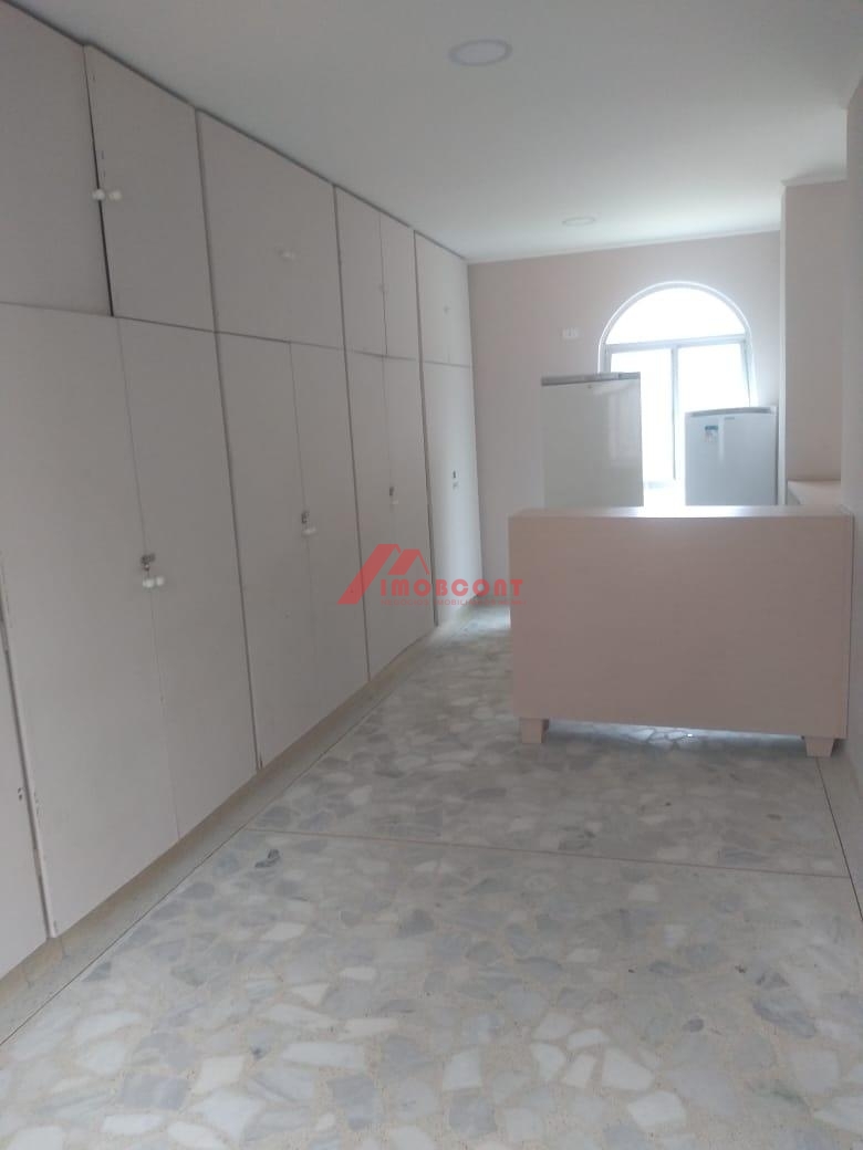 Apartamento à venda com 3 quartos, 87m² - Foto 29