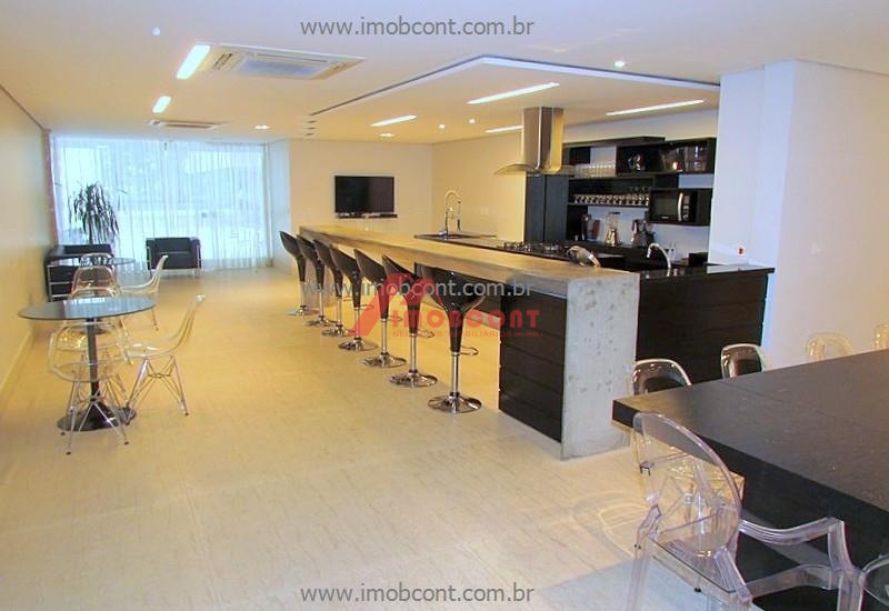 Apartamento à venda com 3 quartos, 137m² - Foto 12