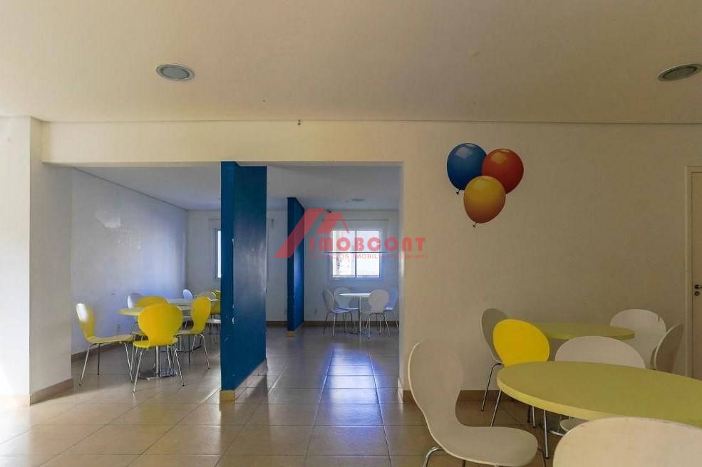 Apartamento à venda com 2 quartos, 55m² - Foto 15