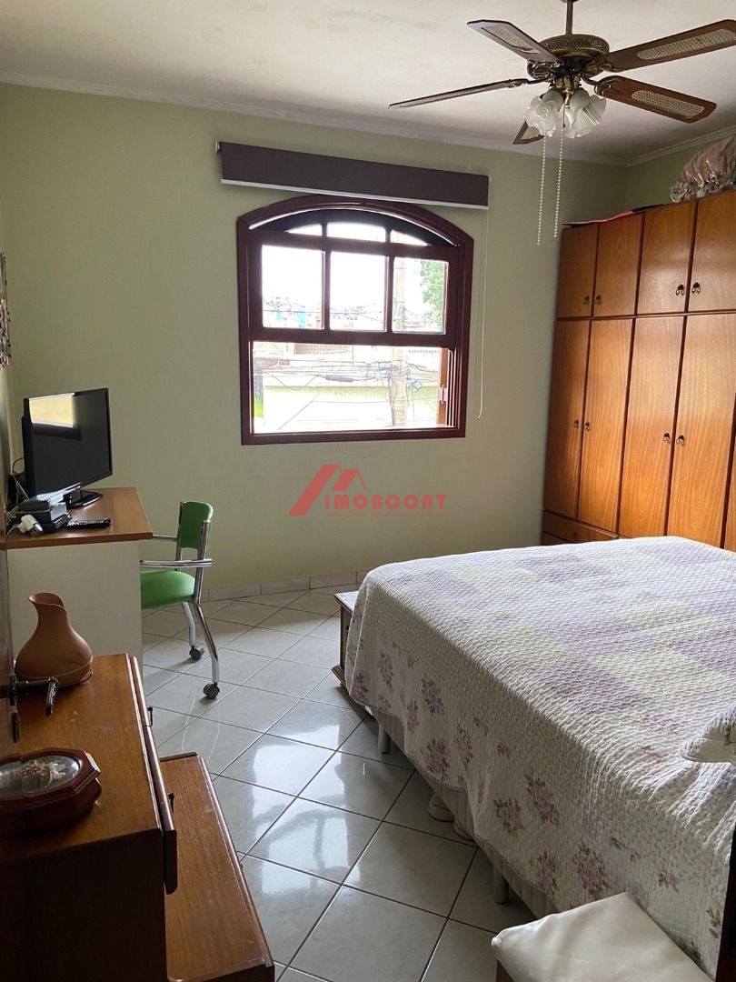 Sobrado à venda com 3 quartos, 150m² - Foto 15