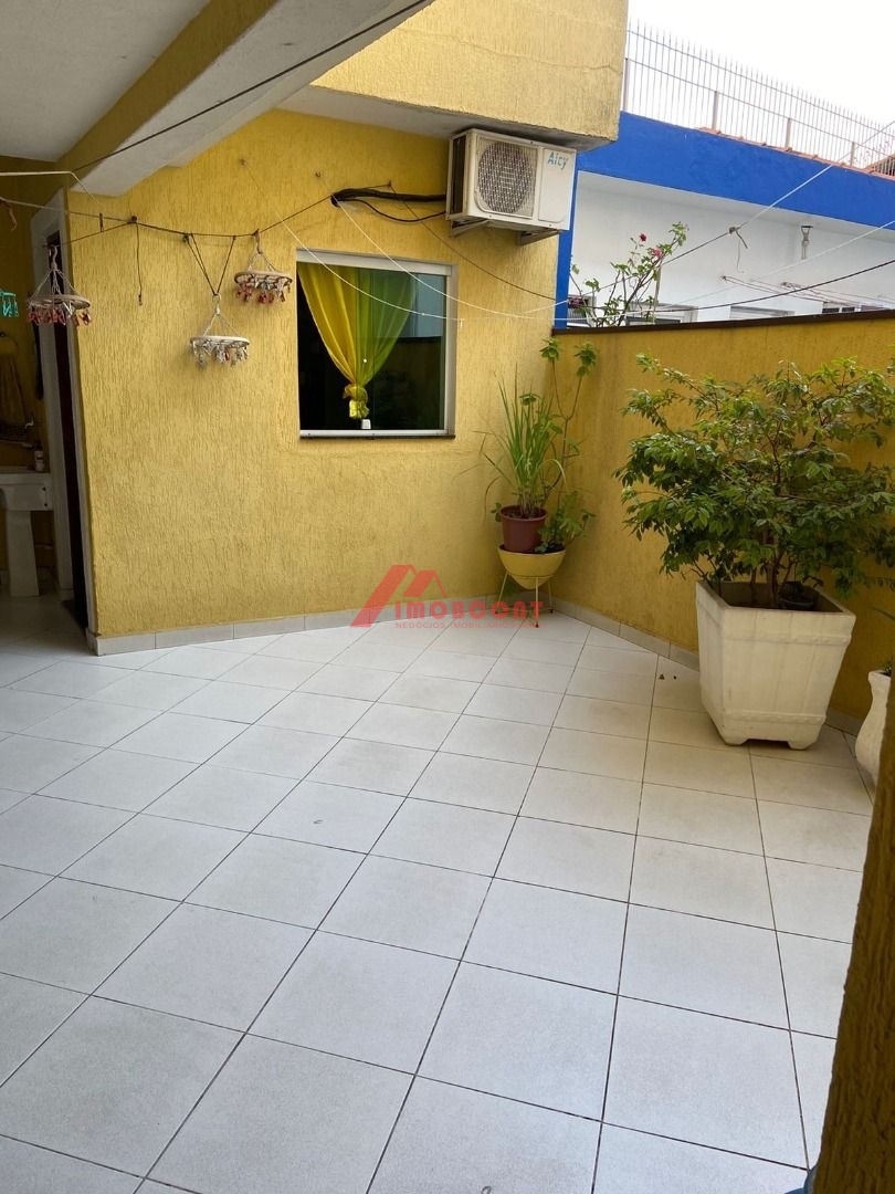 Sobrado à venda com 3 quartos, 150m² - Foto 12