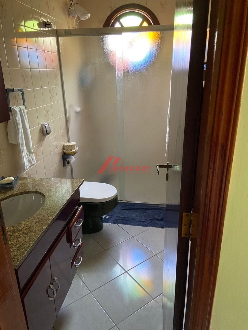 Sobrado à venda com 3 quartos, 150m² - Foto 19