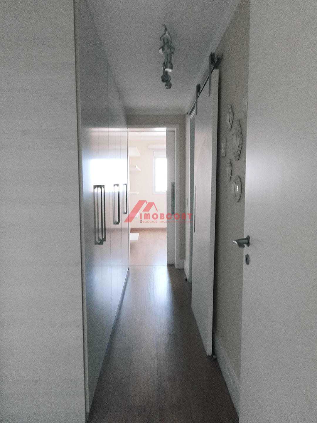 Apartamento à venda com 3 quartos, 141m² - Foto 9