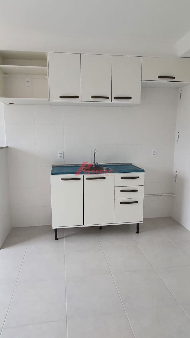 Apartamento à venda com 2 quartos, 32m² - Foto 4