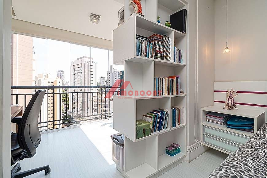 Apartamento à venda com 3 quartos, 184m² - Foto 19