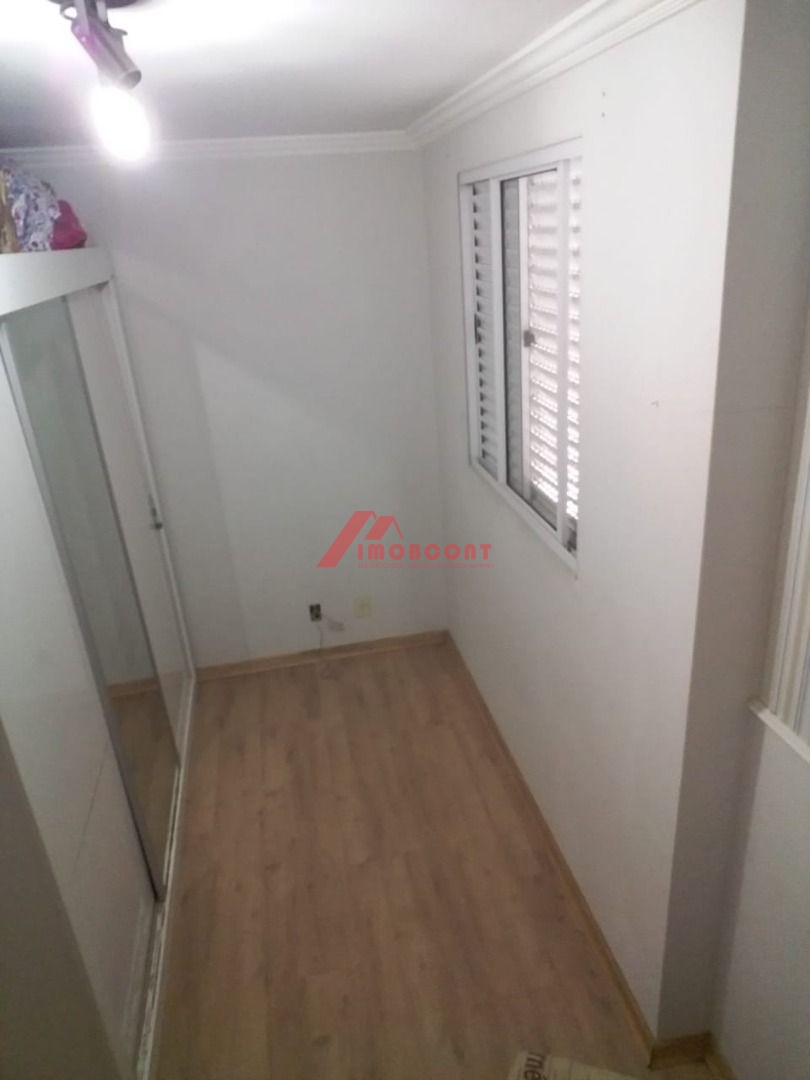 Apartamento à venda com 2 quartos, 60m² - Foto 18