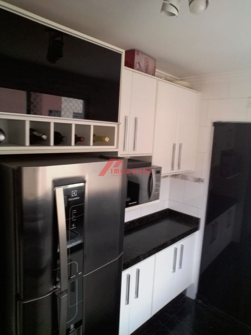 Apartamento à venda com 2 quartos, 60m² - Foto 6