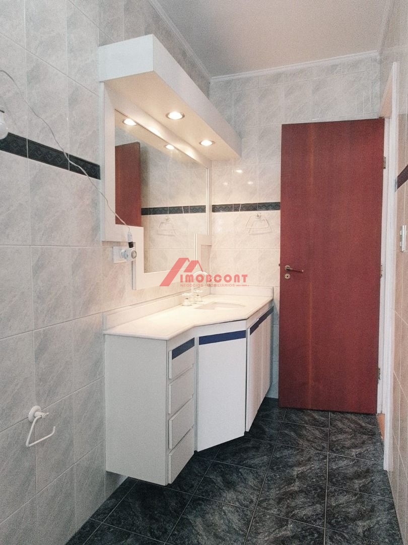 Sobrado à venda com 3 quartos, 180m² - Foto 25