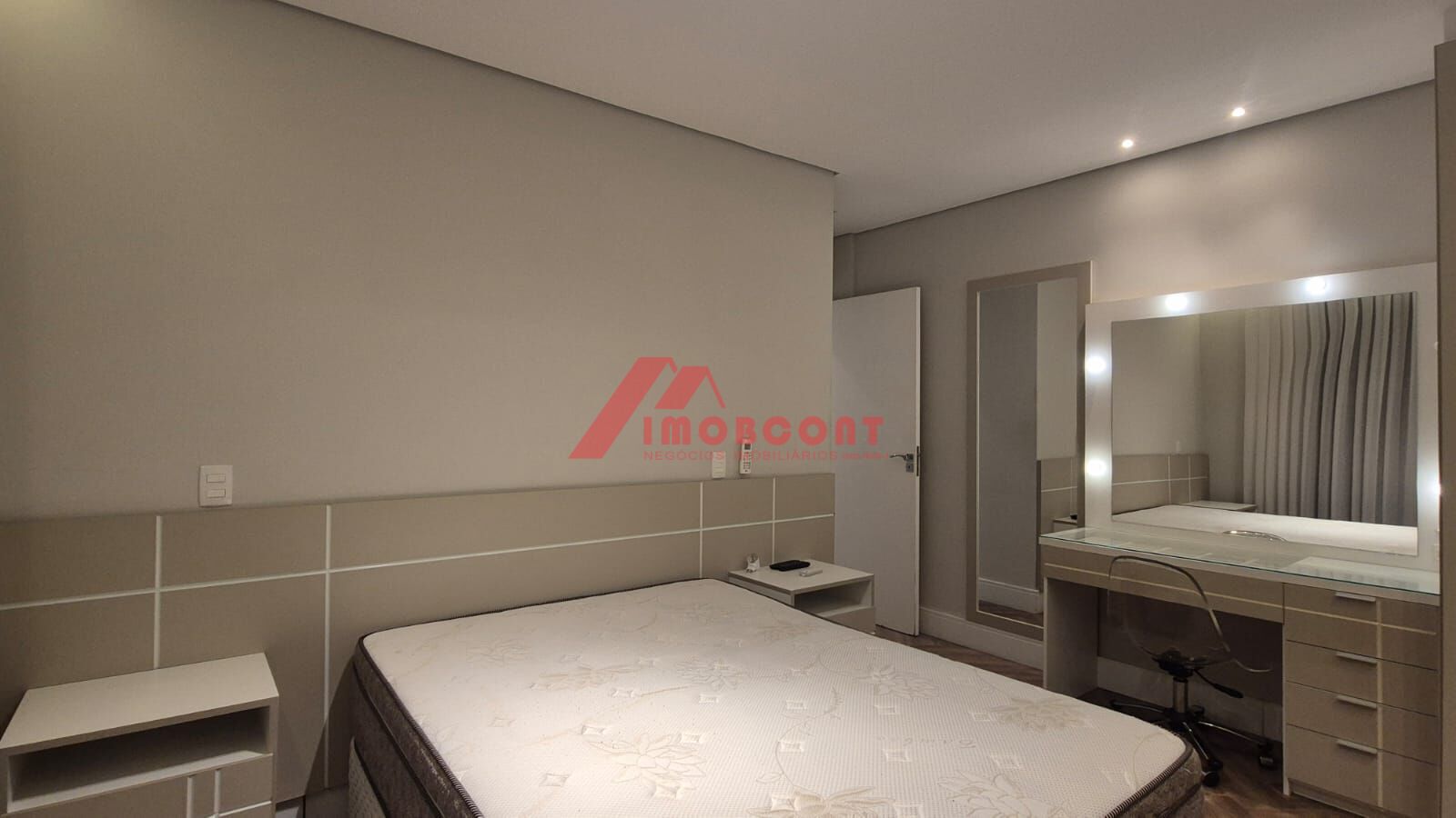 Sobrado para alugar com 4 quartos, 521m² - Foto 33
