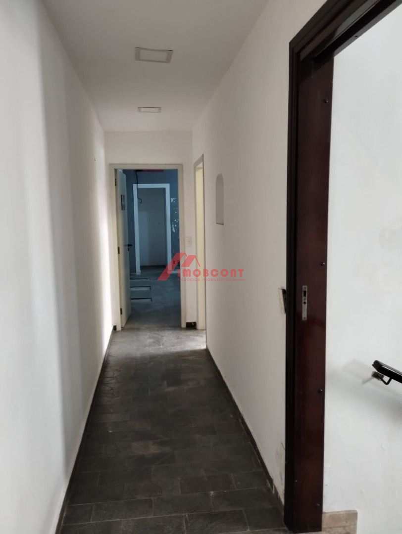 Sobrado para alugar com 3 quartos, 250m² - Foto 18