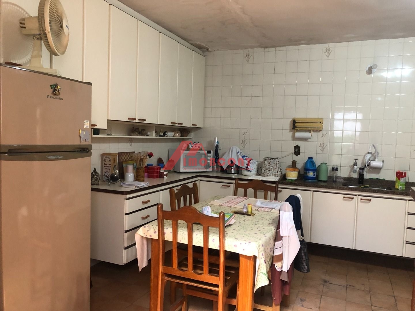 Casa à venda com 3 quartos, 220m² - Foto 18