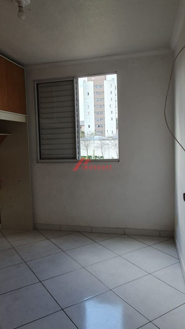 Apartamento à venda com 2 quartos, 45m² - Foto 7