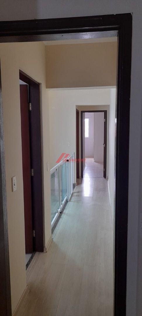 Sobrado à venda com 3 quartos, 247m² - Foto 14