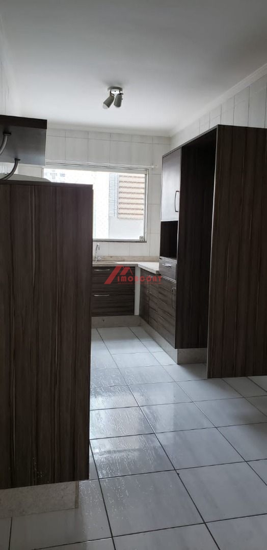 Sobrado à venda com 3 quartos, 247m² - Foto 12