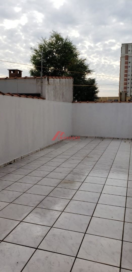 Sobrado à venda com 3 quartos, 247m² - Foto 27