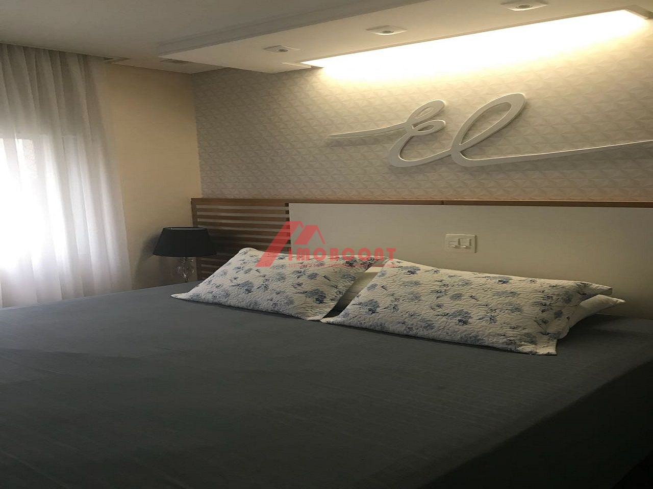 Apartamento à venda com 3 quartos, 139m² - Foto 3