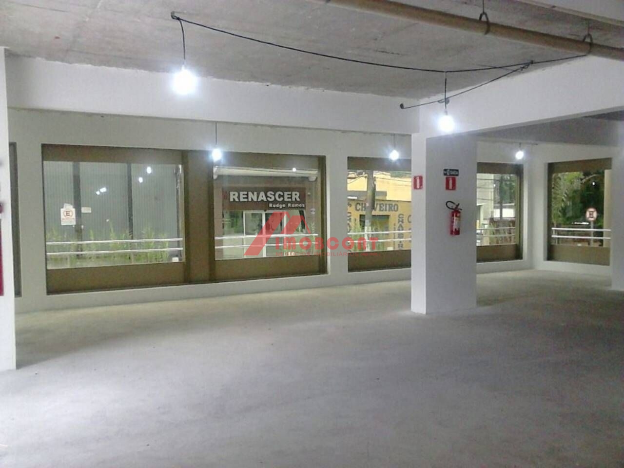 Conjunto Comercial-Sala para alugar, 272m² - Foto 1