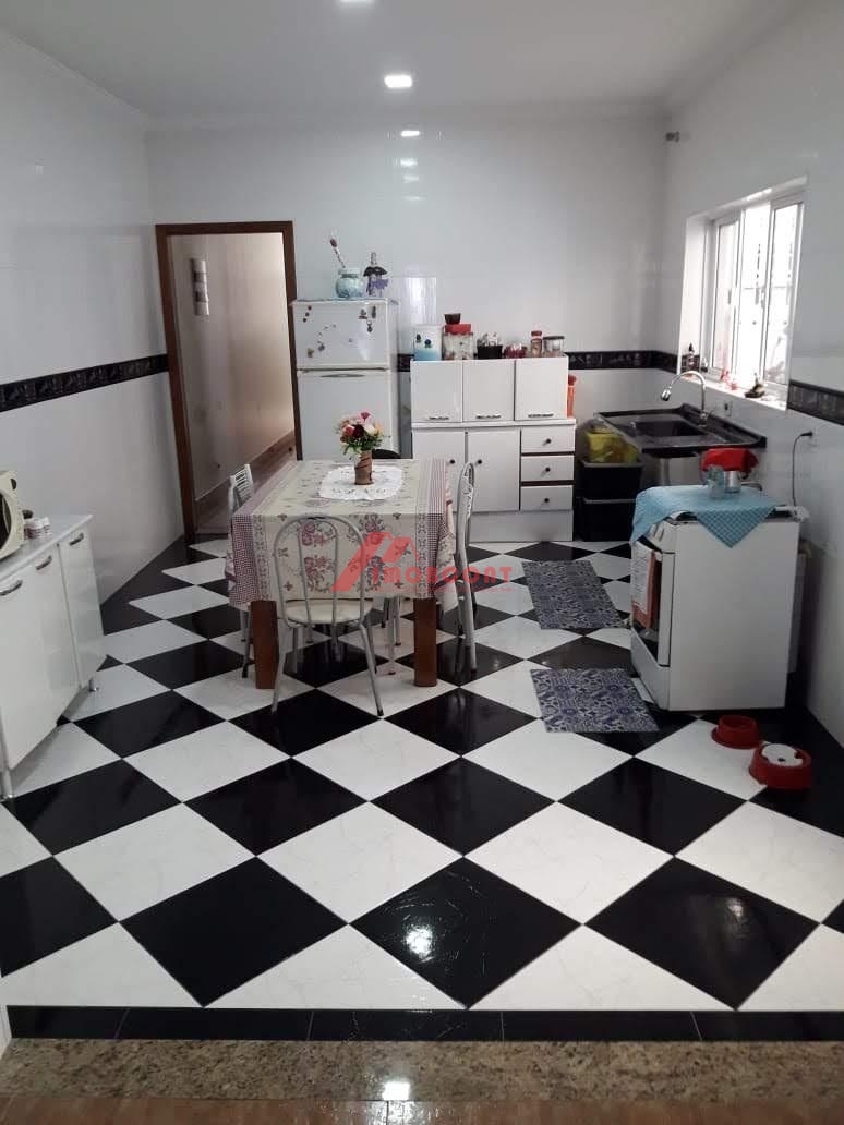 Sobrado à venda com 2 quartos, 170m² - Foto 7