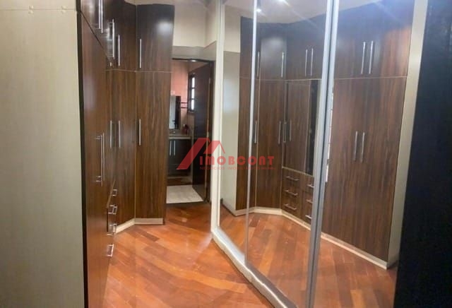 Sobrado à venda com 4 quartos, 262m² - Foto 14