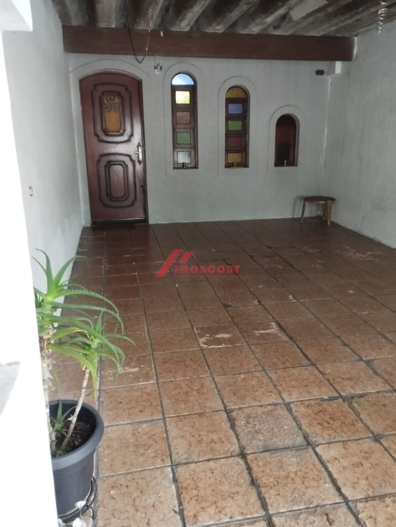 Sobrado à venda com 2 quartos, 114m² - Foto 1