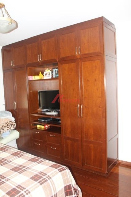 Sobrado à venda com 3 quartos, 200m² - Foto 12