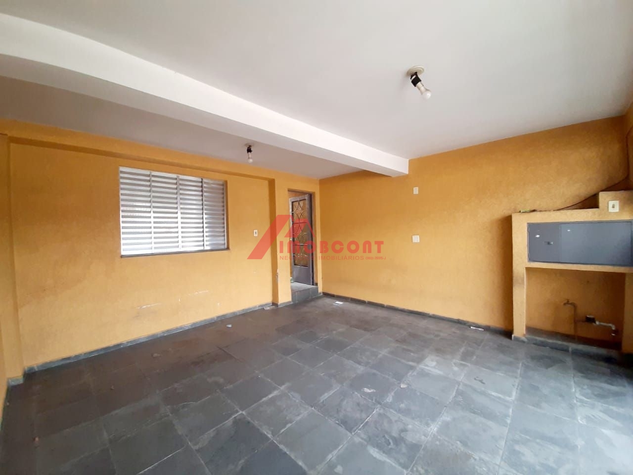 Casa à venda com 2 quartos, 180m² - Foto 5