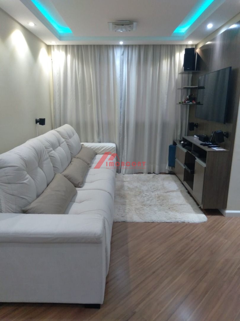 Apartamento à venda com 3 quartos, 61m² - Foto 1