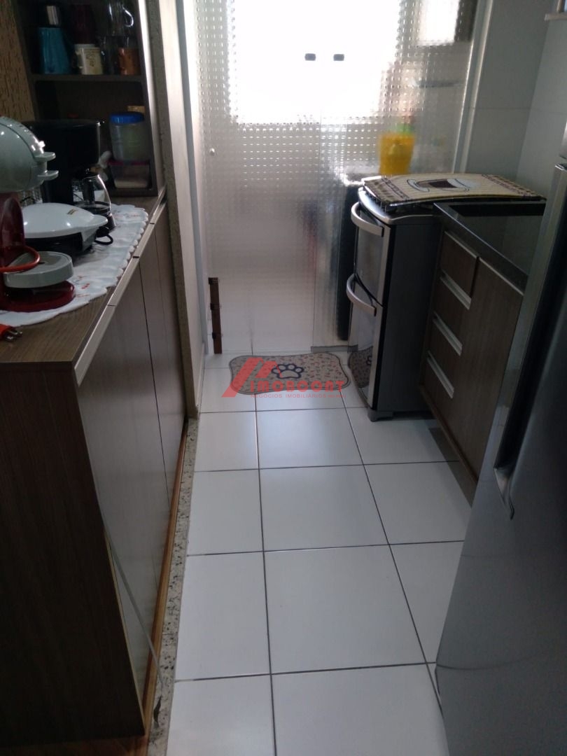 Apartamento à venda com 3 quartos, 61m² - Foto 8