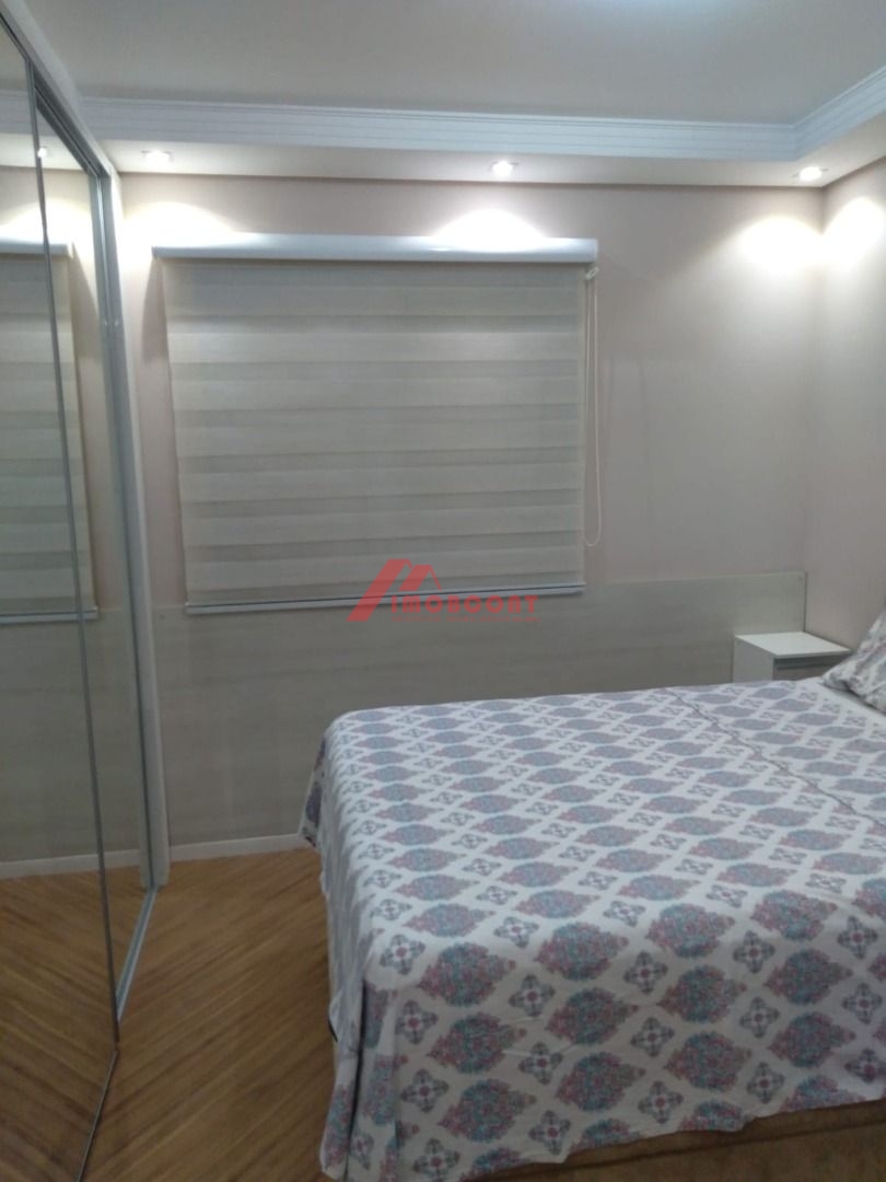 Apartamento à venda com 3 quartos, 61m² - Foto 14