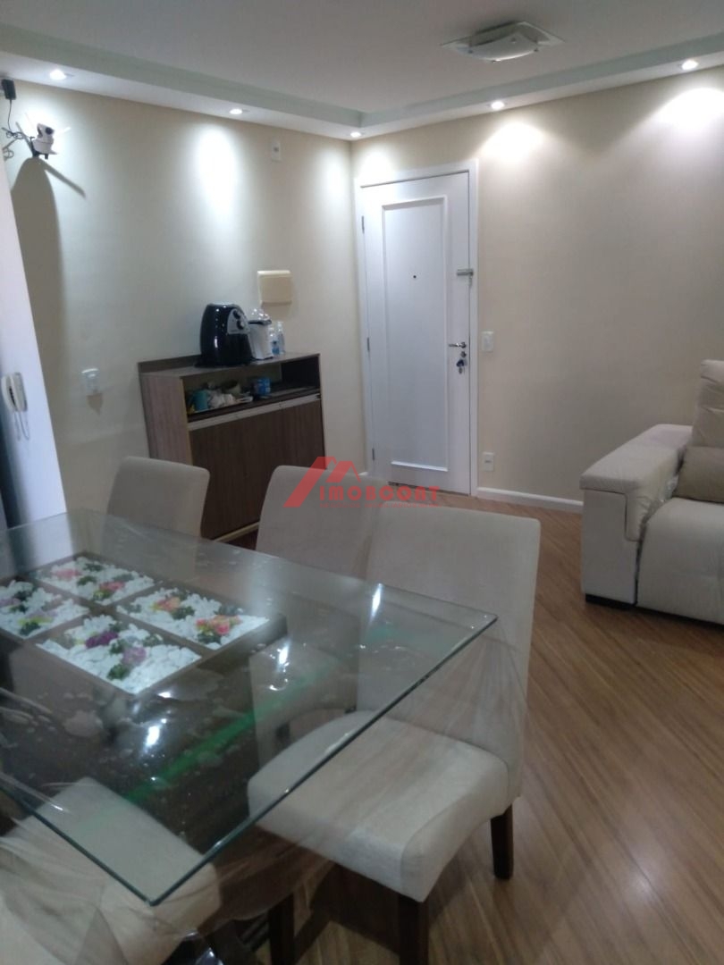 Apartamento à venda com 3 quartos, 61m² - Foto 3