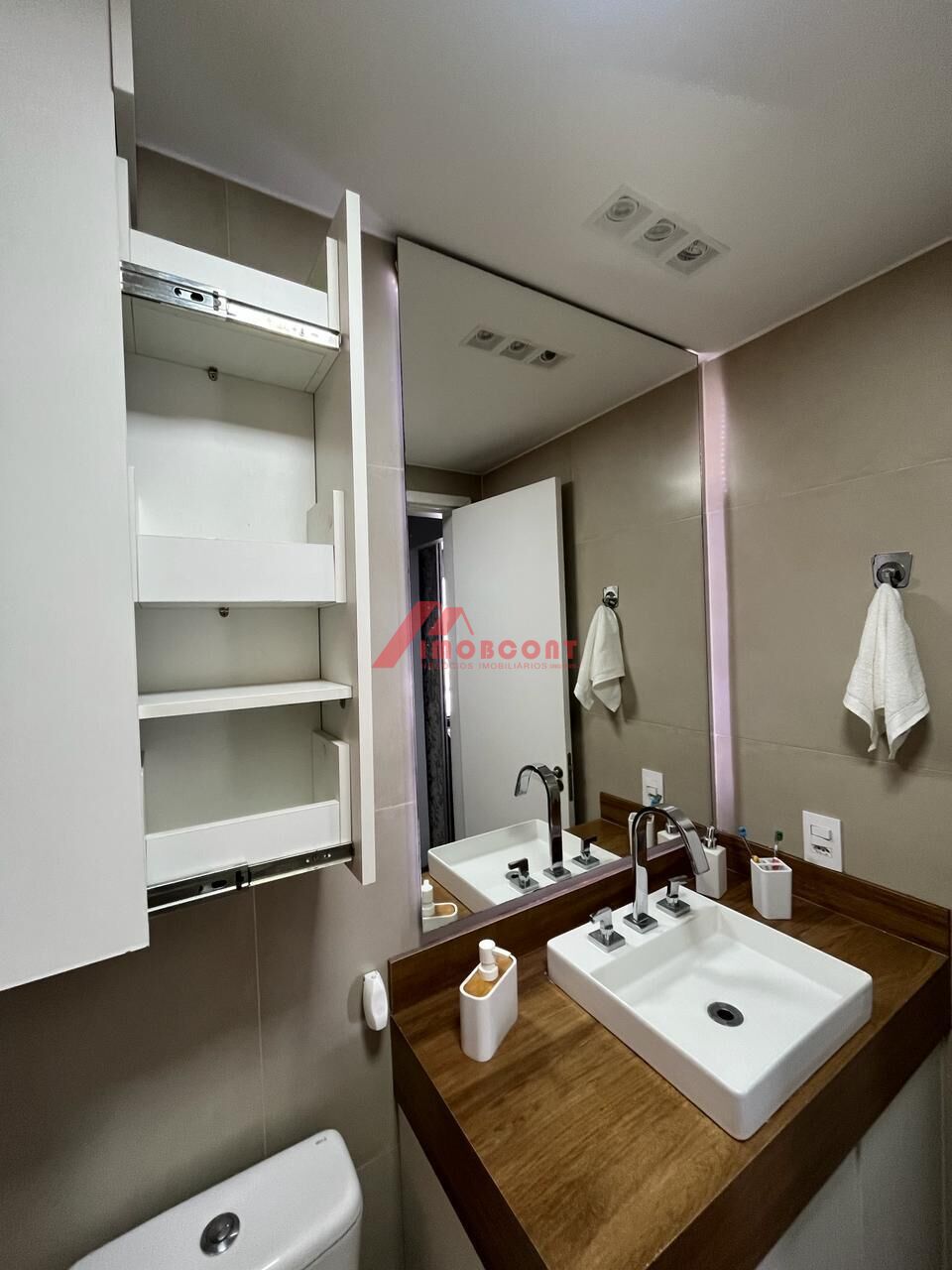 Apartamento à venda com 1 quarto, 49m² - Foto 27