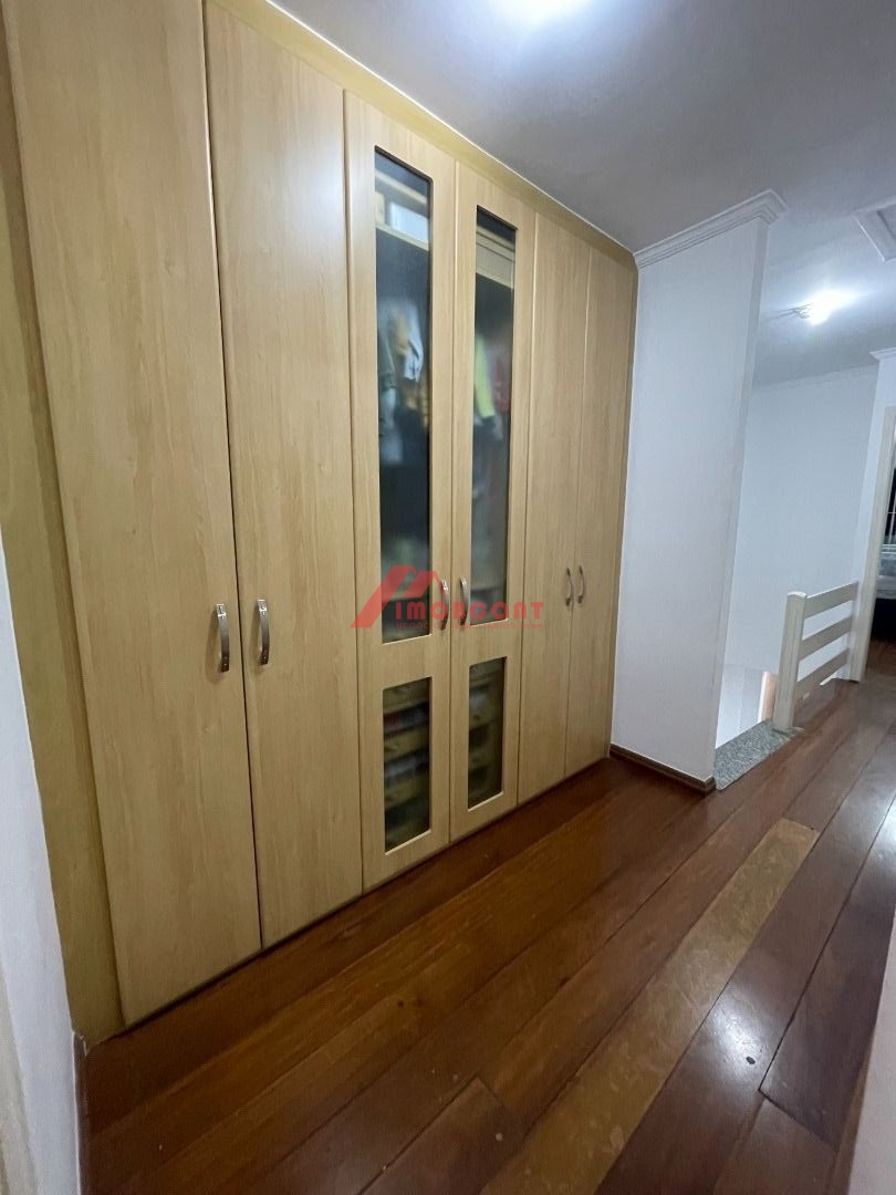 Sobrado à venda com 4 quartos, 280m² - Foto 14