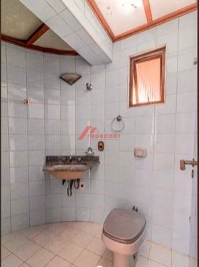 Apartamento à venda com 4 quartos, 190m² - Foto 18