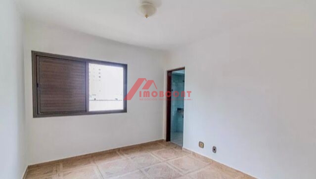 Apartamento à venda com 4 quartos, 190m² - Foto 17