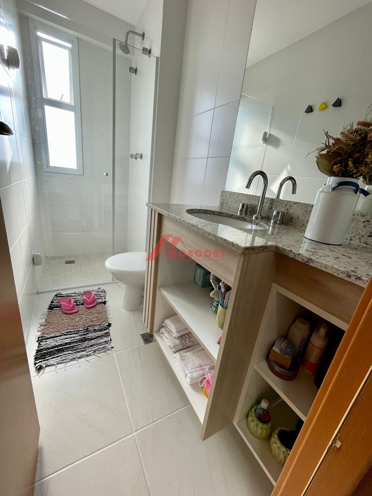 Apartamento à venda com 2 quartos, 70m² - Foto 14