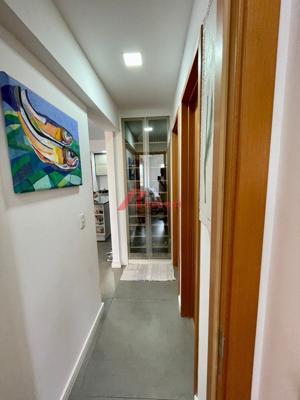 Apartamento à venda com 2 quartos, 70m² - Foto 10