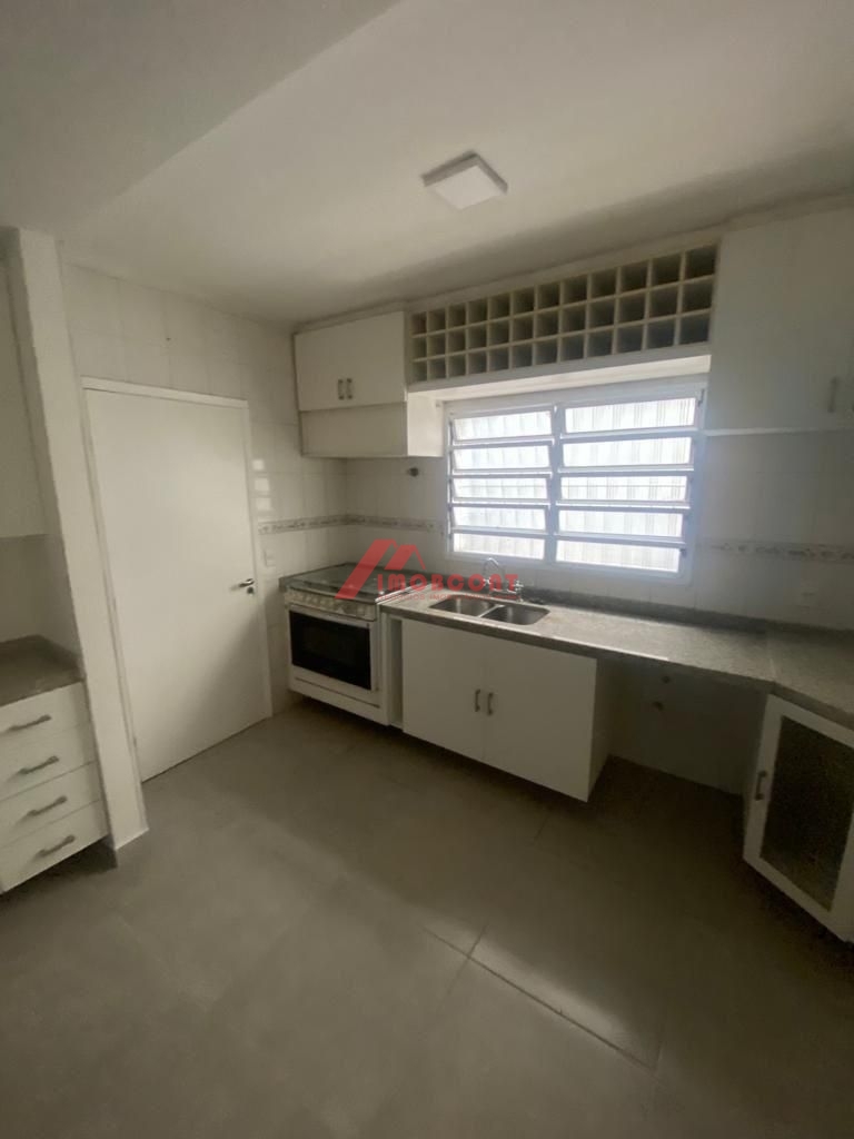 Sobrado à venda com 3 quartos, 196m² - Foto 25