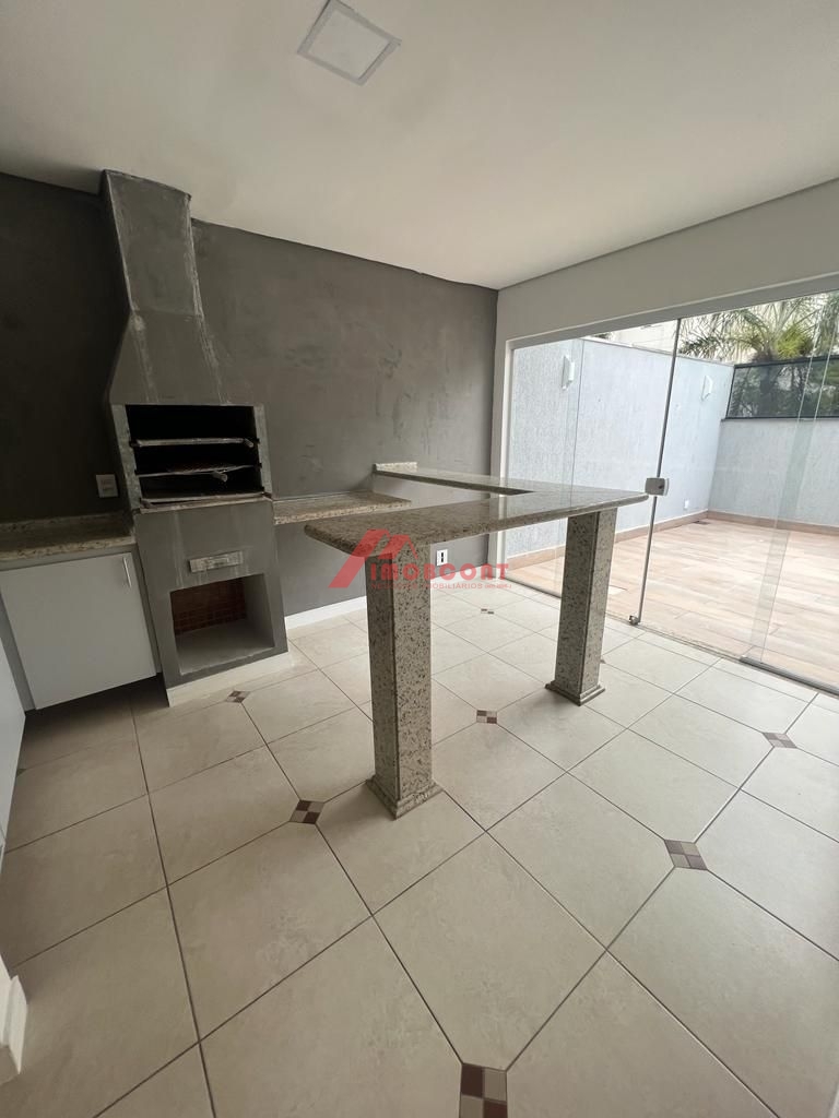 Sobrado à venda com 3 quartos, 196m² - Foto 3