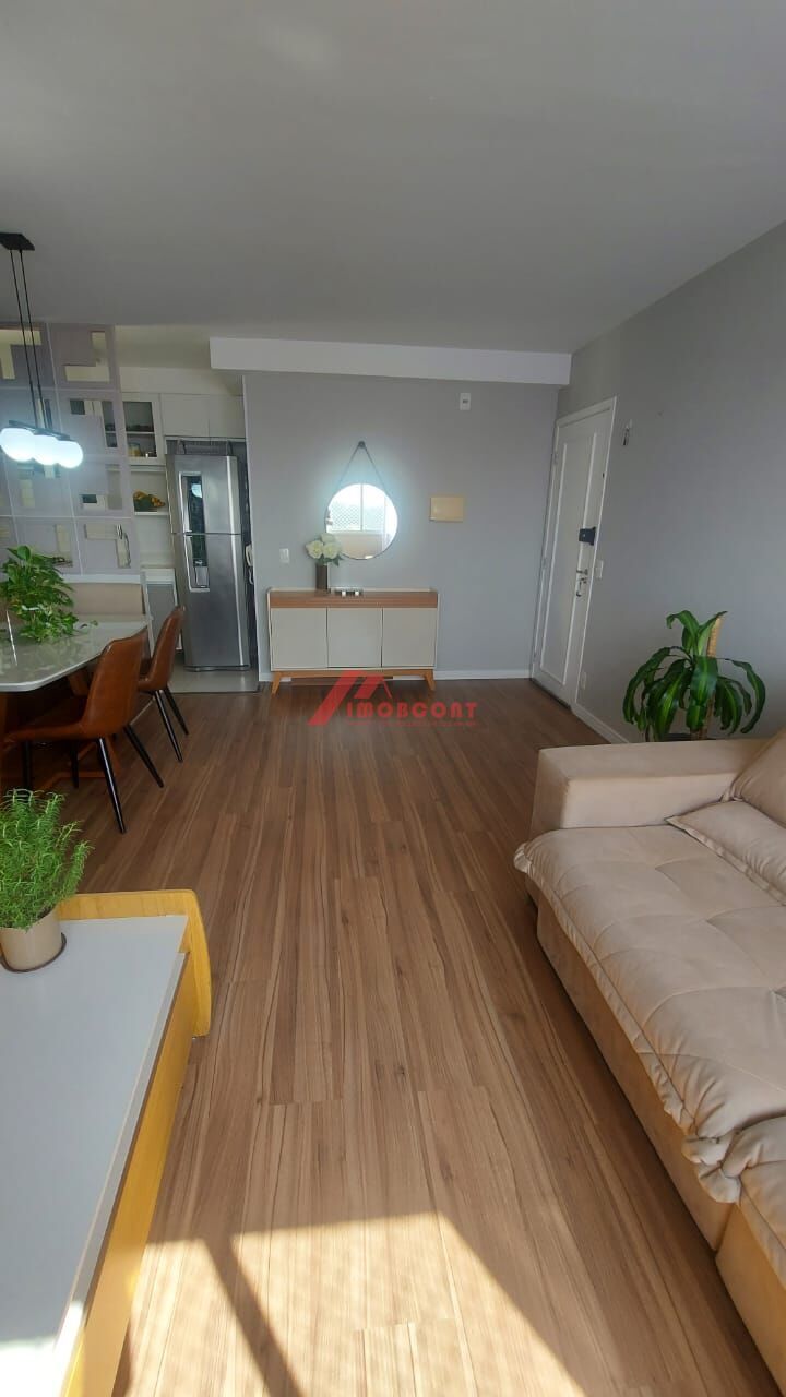 Apartamento à venda com 3 quartos, 62m² - Foto 1