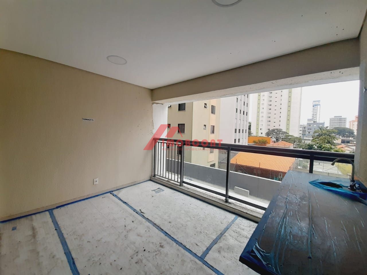 Apartamento à venda com 3 quartos, 120m² - Foto 2