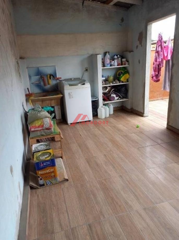 Casa à venda com 2 quartos, 100m² - Foto 26