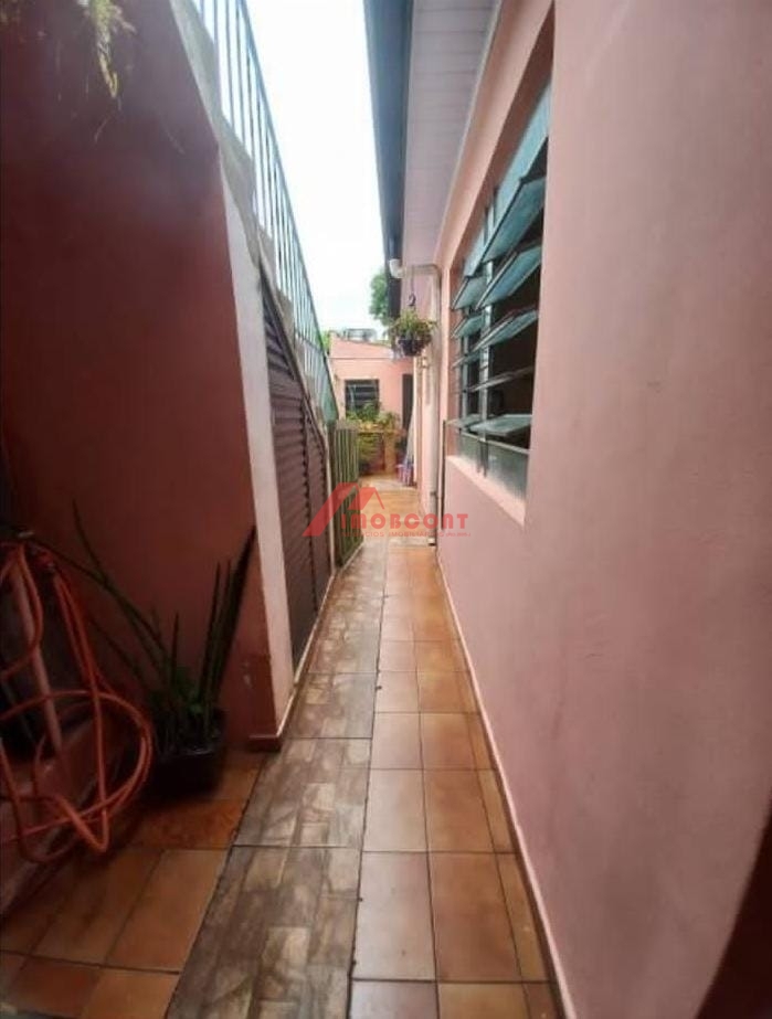 Casa à venda com 2 quartos, 100m² - Foto 17