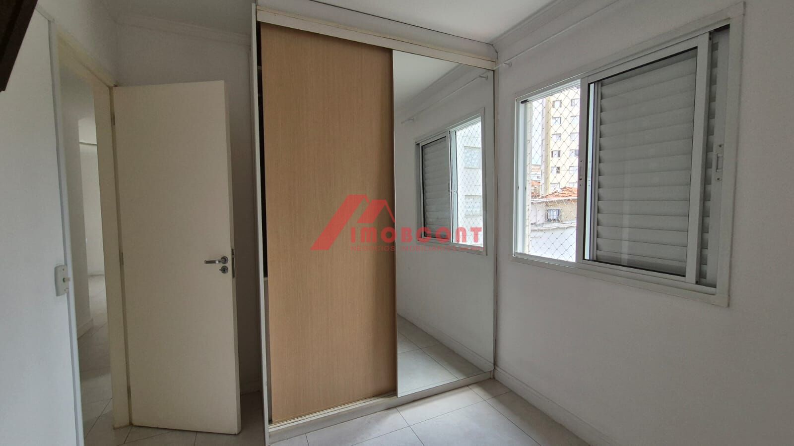 Apartamento à venda com 3 quartos, 60m² - Foto 6