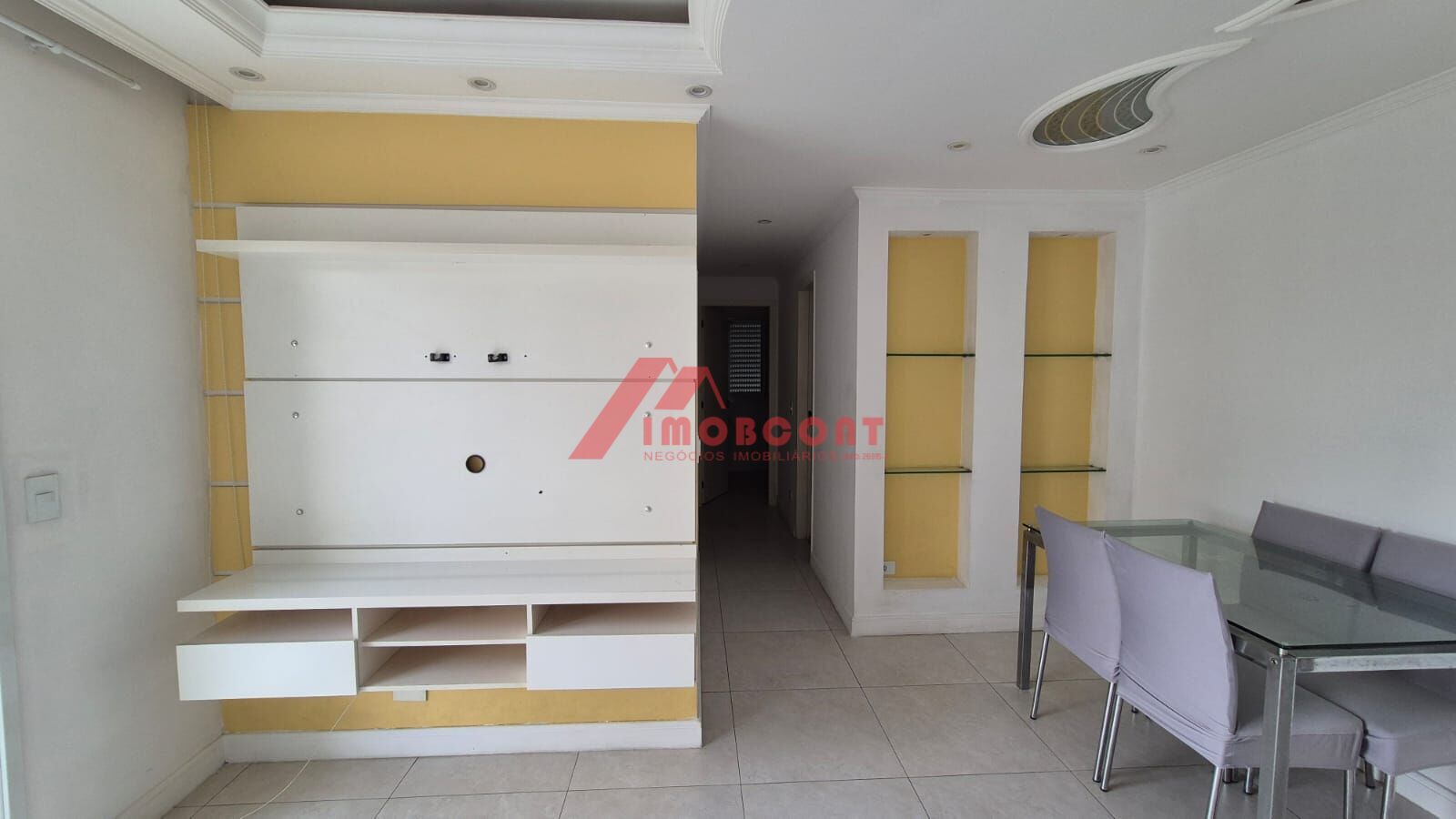 Apartamento à venda com 3 quartos, 60m² - Foto 2