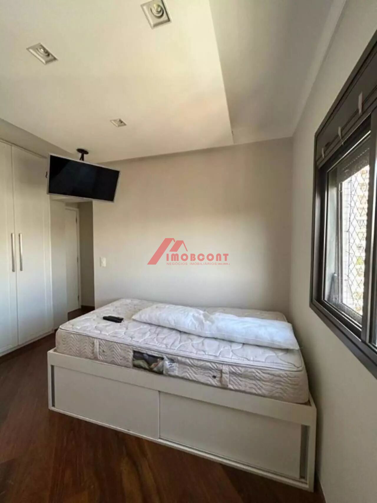 Apartamento para alugar com 4 quartos, 214m² - Foto 19