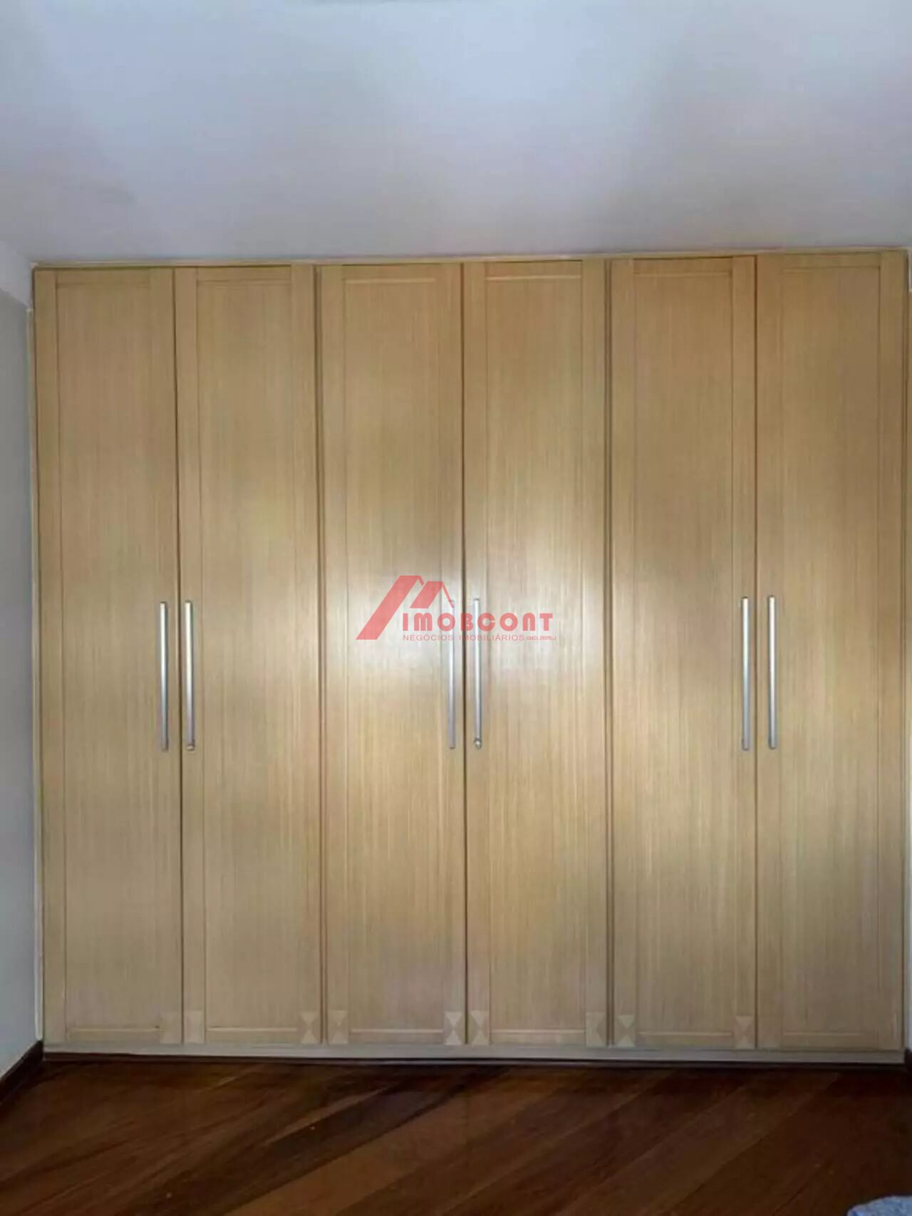 Apartamento para alugar com 4 quartos, 214m² - Foto 11