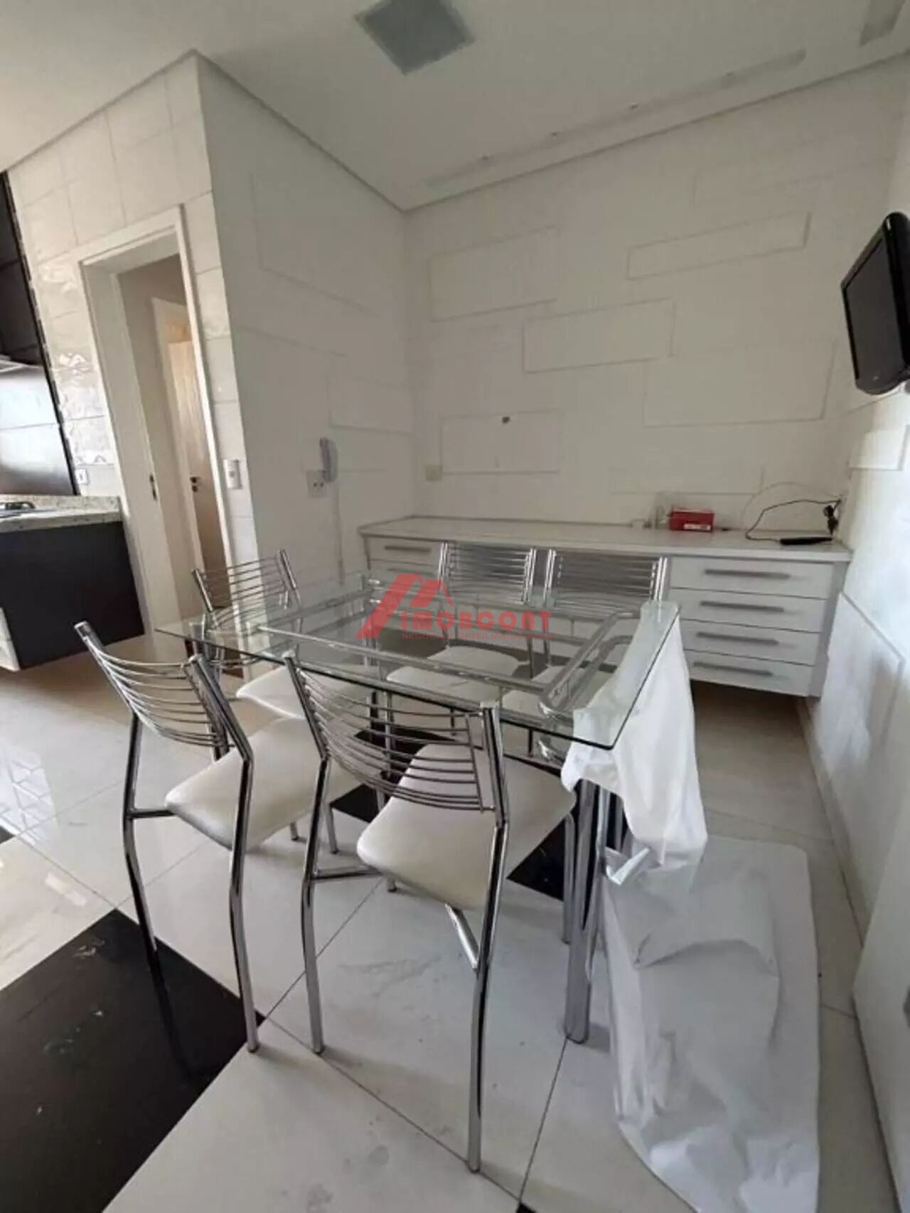 Apartamento para alugar com 4 quartos, 214m² - Foto 14